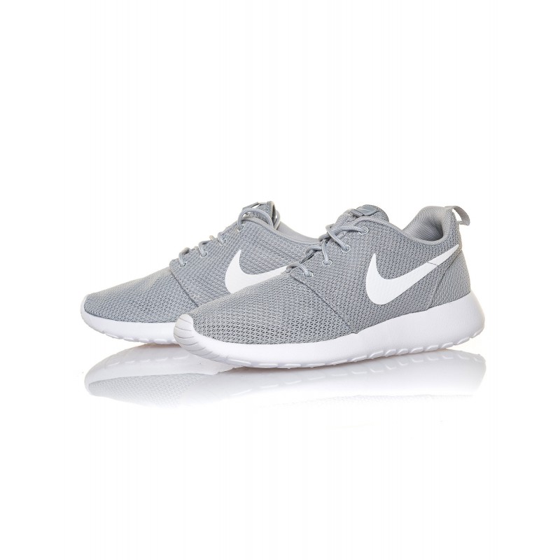 basket nike grise et blanche