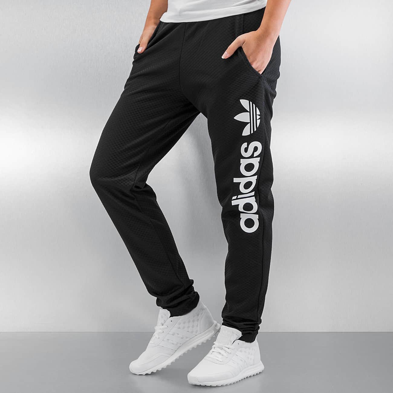 bas de survetement adidas femme pas cher